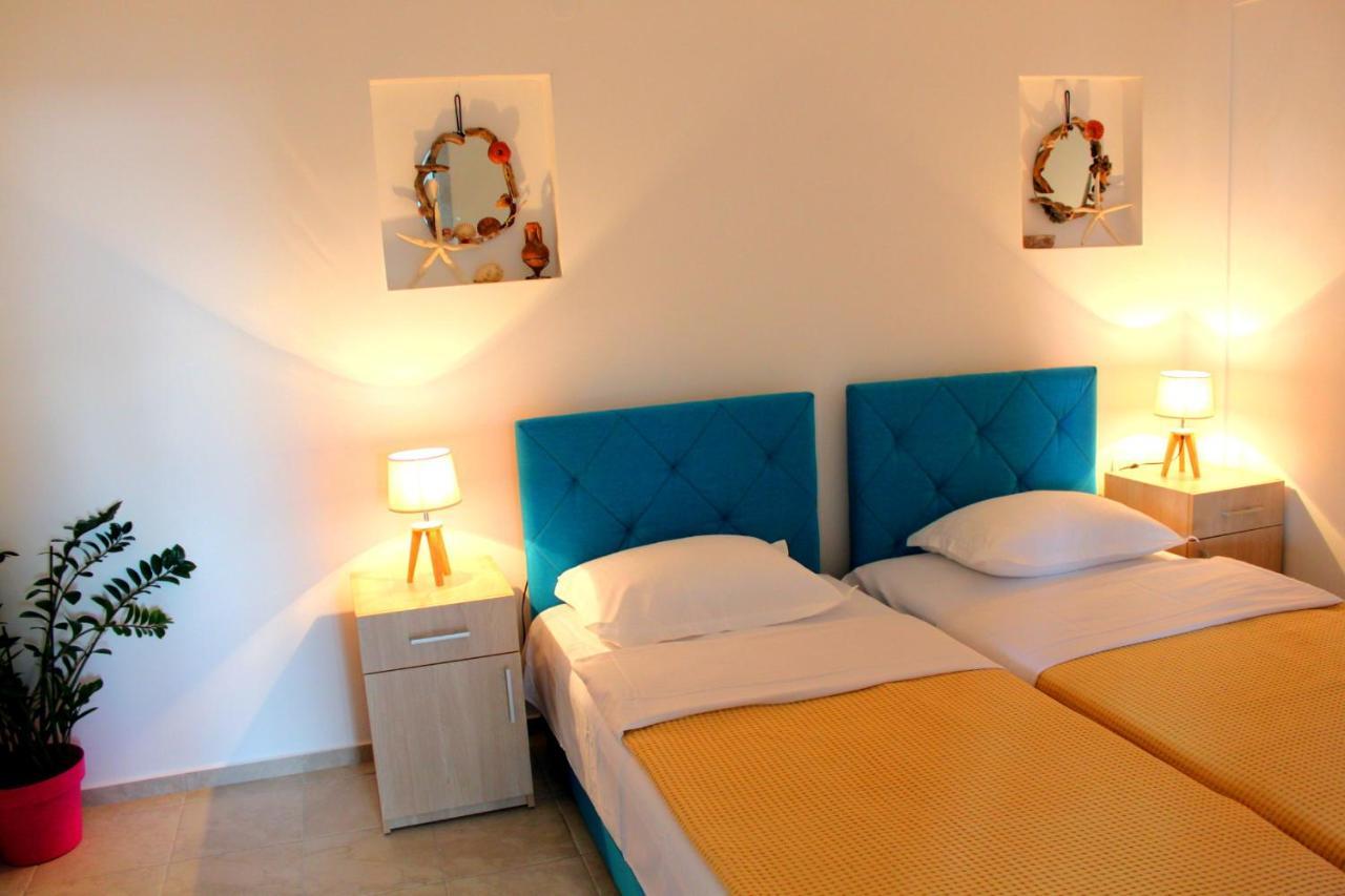 Blue Mediterranean Apartments Sveti Stefan Exterior photo
