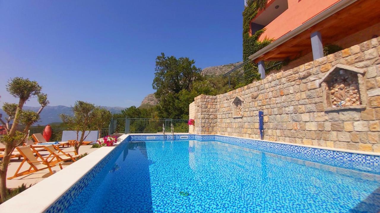 Blue Mediterranean Apartments Sveti Stefan Exterior photo